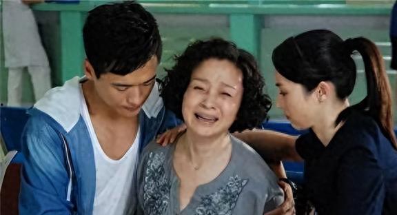 妈妈再婚在线观看,家庭新篇章,情感纠葛在线揭晓 第3张 妈妈再婚在线观看,家庭新篇章,情感纠葛在线揭晓 第3张