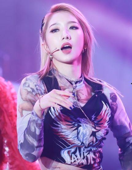 孟美岐被歌手爆料视频了,孟美岐被歌手爆料视频引发热议 第3张 孟美岐被歌手爆料视频了,孟美岐被歌手爆料视频引发热议 第3张