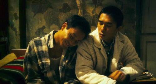 春光乍泄电影在线观看,一场跨越时空的激情邂逅 第2张 春光乍泄电影在线观看,一场跨越时空的激情邂逅 第2张