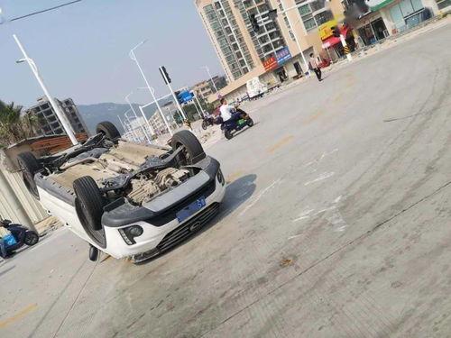 珠海新青车祸最新爆料,事故原因揭秘，伤亡情况公布  第2张