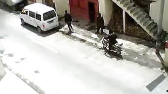 篷车队在线观看,在线观看，穿越时空的视觉盛宴  第2张